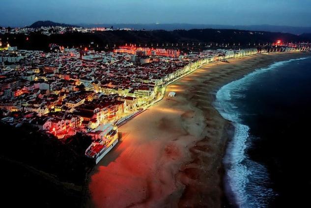 100 Meters From The Beach! Rua Da Regeneracao Nazare Exterior photo